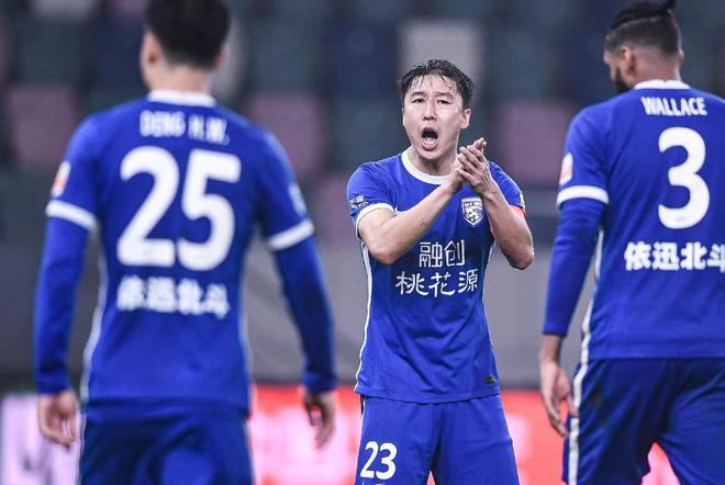 九游体育平台-包含青岛中能客场不敌武汉三镇，遭遇连败的词条