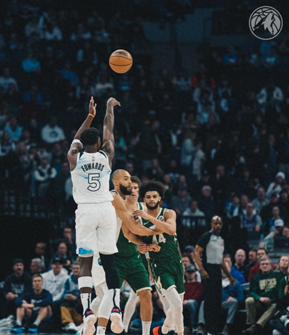 九游体育平台-关于雄鹿的团队配合实至名归森林狼后卫单打独斗无力回天的信息