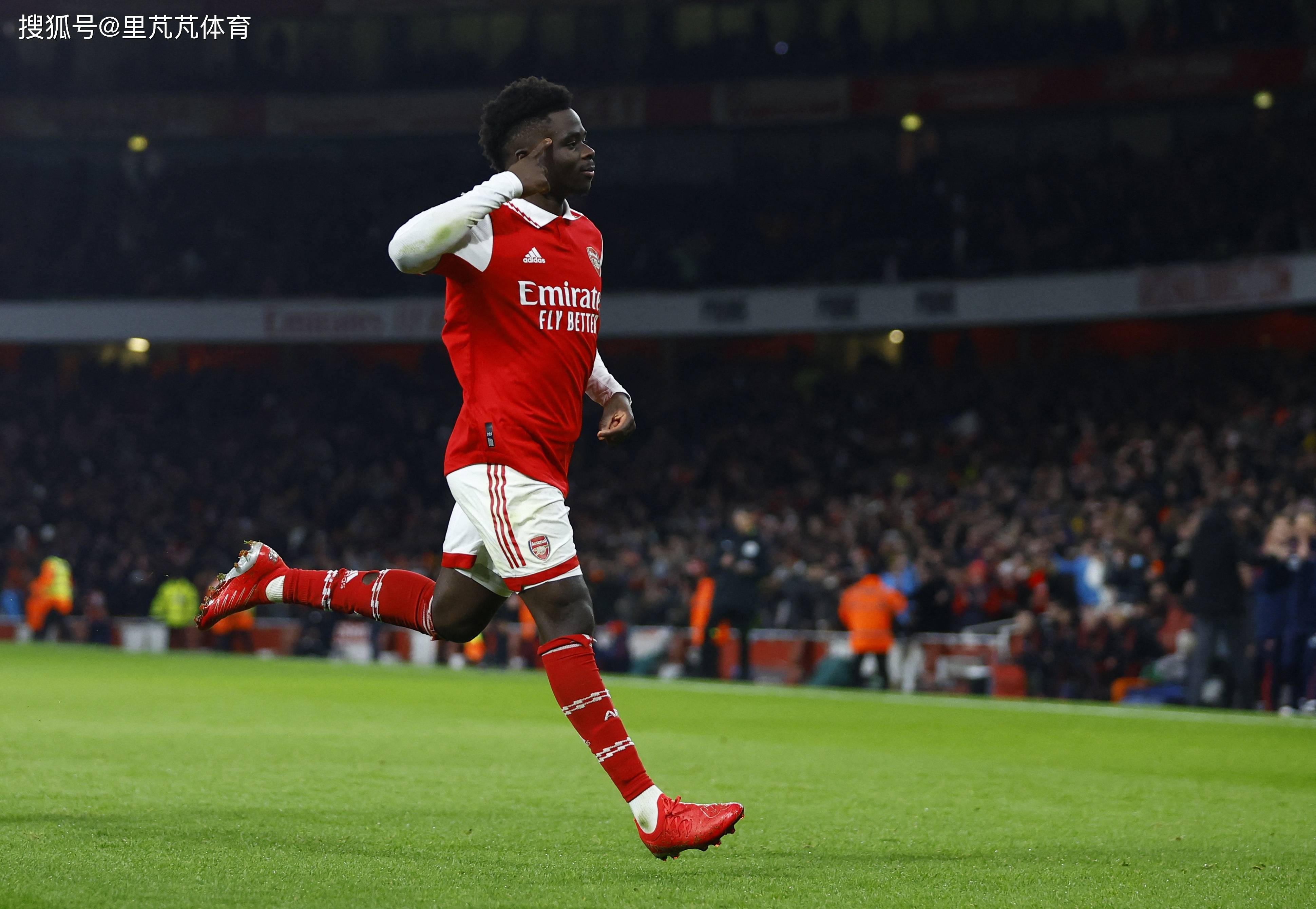 九游娱乐网站-曼联重返欧冠,能否在新赛季实现突破?