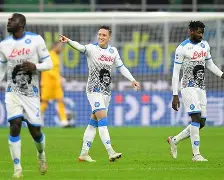 九游娱乐网页-包含那不勒斯队齐心协力,迎战强敌的词条