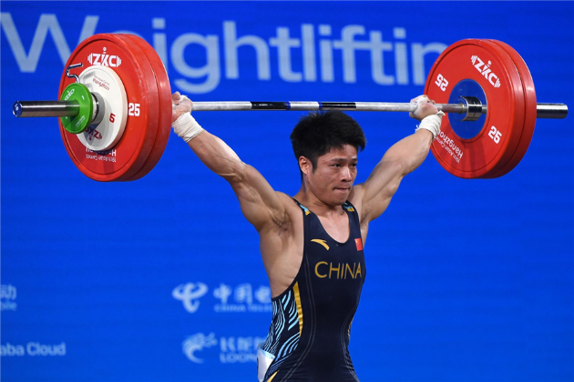 九游体育直播-西班牙选手在举重项目中创造新纪录，赢得掌声