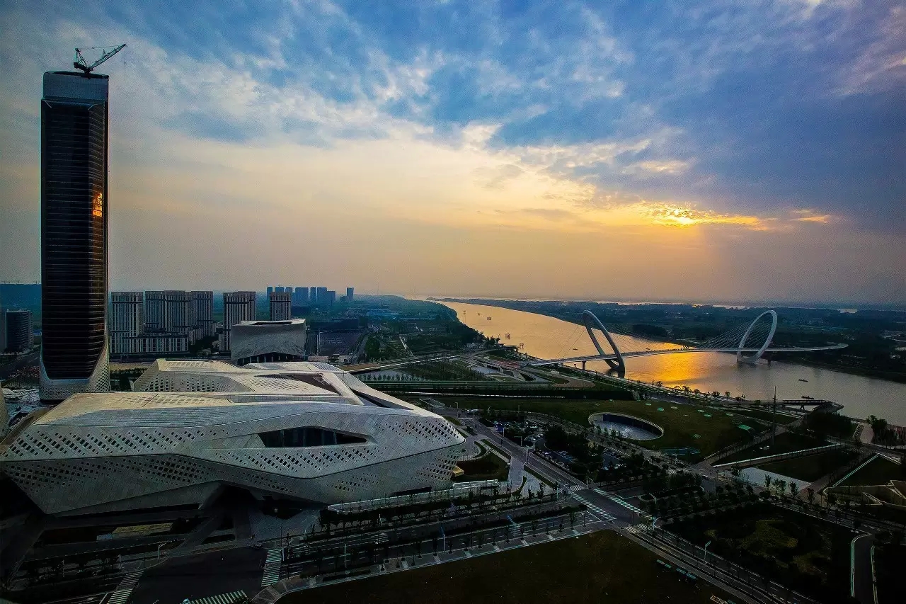 九游游戏-包含江西瓜州队迎战江苏应天队，胜者将傲视众人的词条