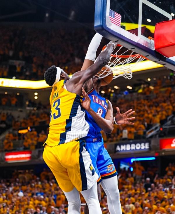 九游VIP-关于步行者客场大胜孟菲斯,安东尼戈登砍下分的信息