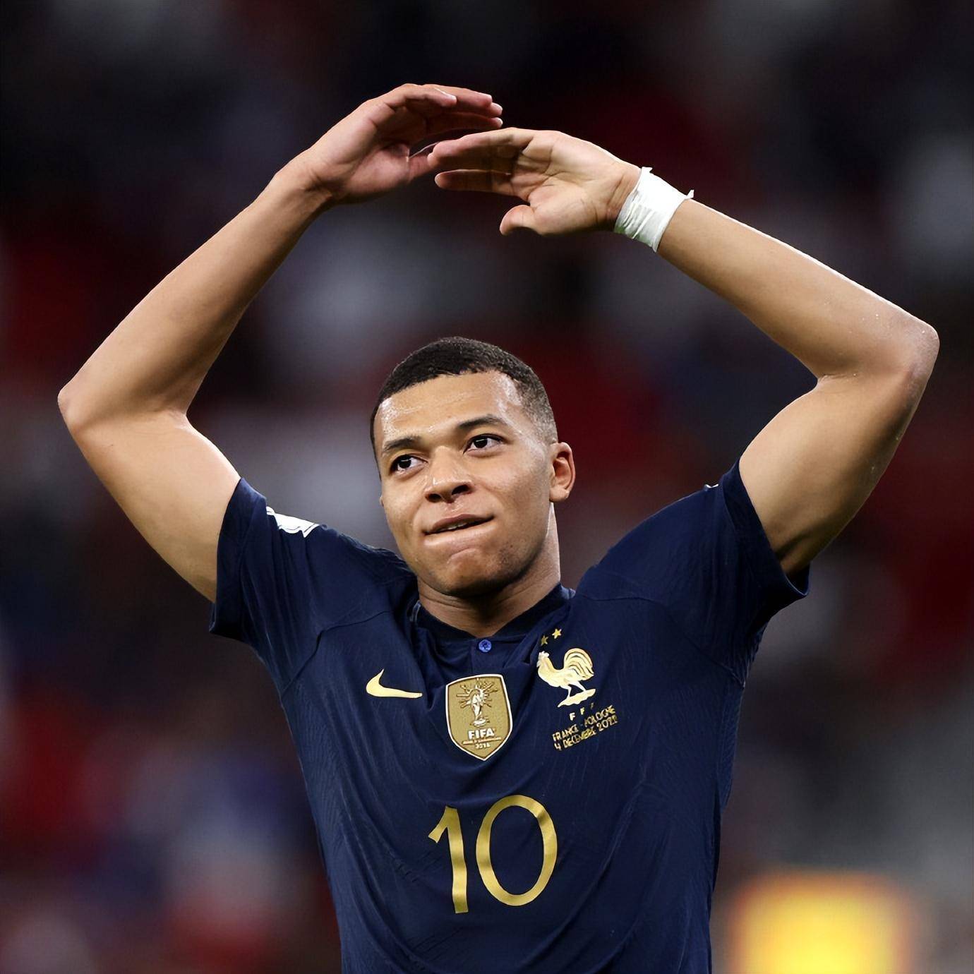 九游娱乐网站-今日焦点：阿根廷登顶，争议判罚的简单介绍