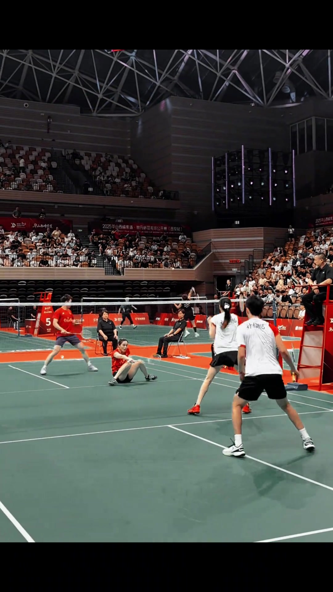 九游游戏-关于赛场精彩对决实况报道，热门对决全记录的信息