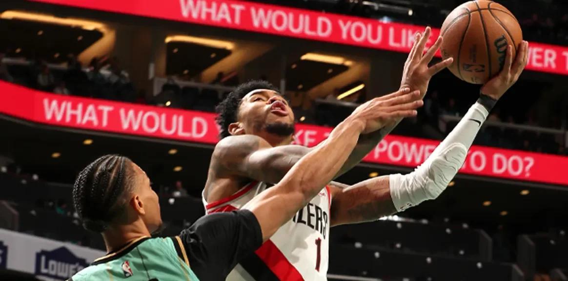 九游体育官方入口-开拓者大胜黄蜂，豪取四连胜