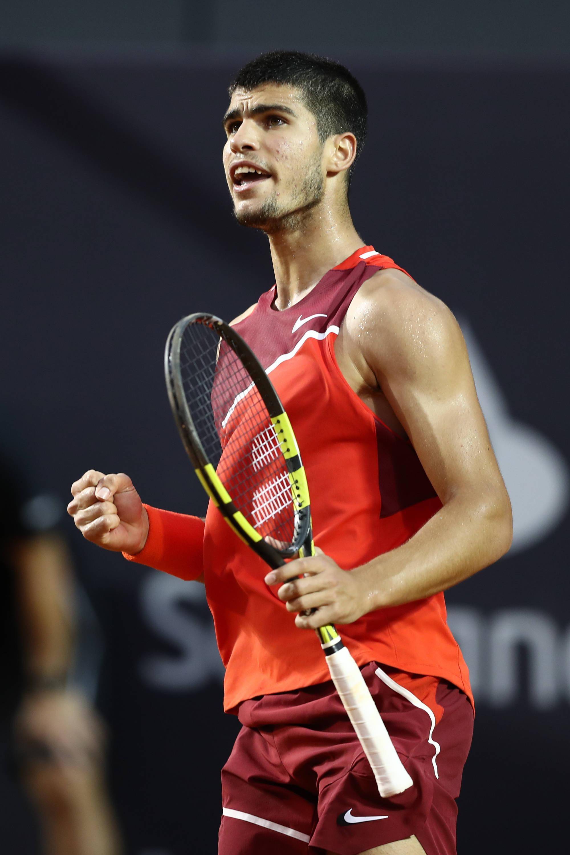 九游娱乐app下载-世界网球队强势日本网球队，阿尔卡拉斯爆发神勇的简单介绍