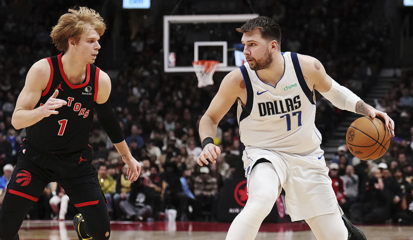 九游APP-雷霆险胜天津队，东契奇状态火热