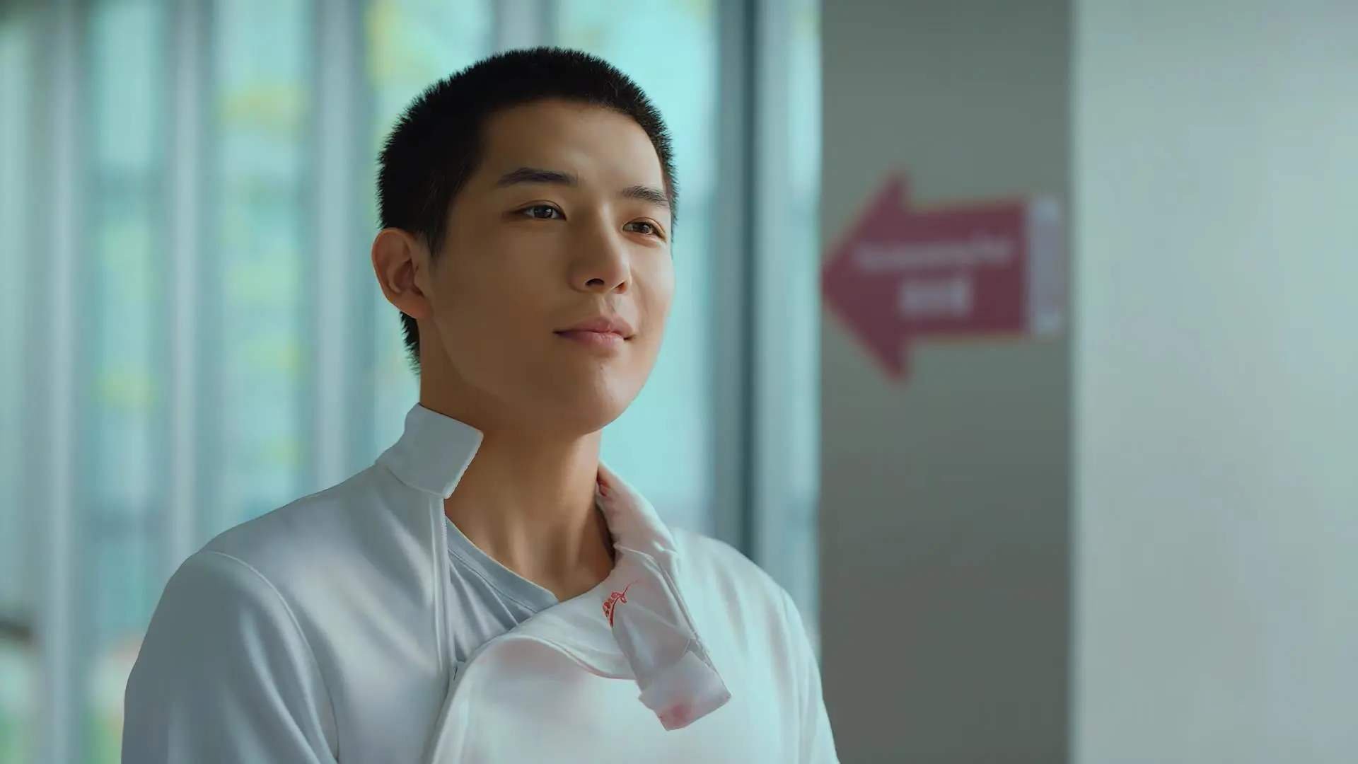 九游娱乐入口-鏖战与史诗,雷霆绝杀步行者,浓眉完成里程碑