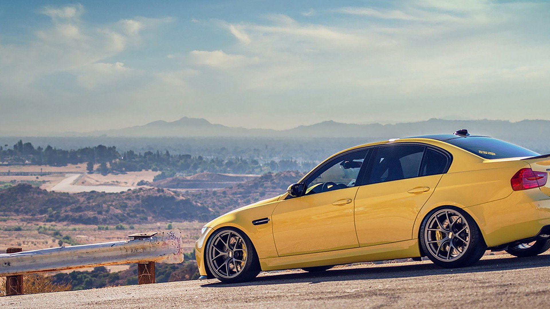 九游游戏-防守铁壁与进攻风暴,勇士锁死快船,锡安欧冠半决赛接管比赛